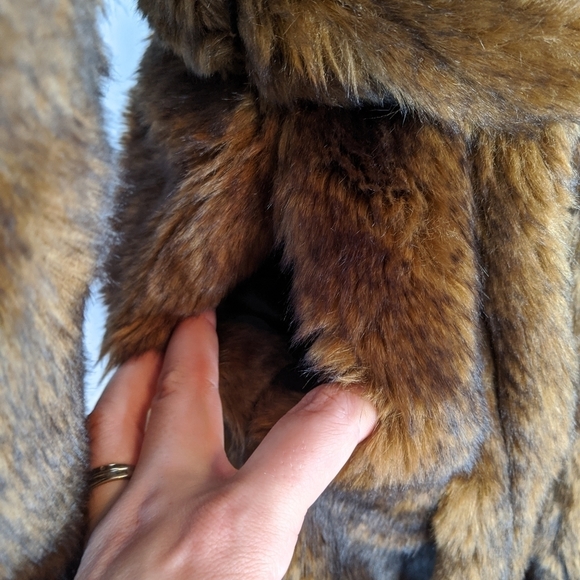 Frame - faux fur robe coat. Teddy Robe Coat - Picture 2 of 11